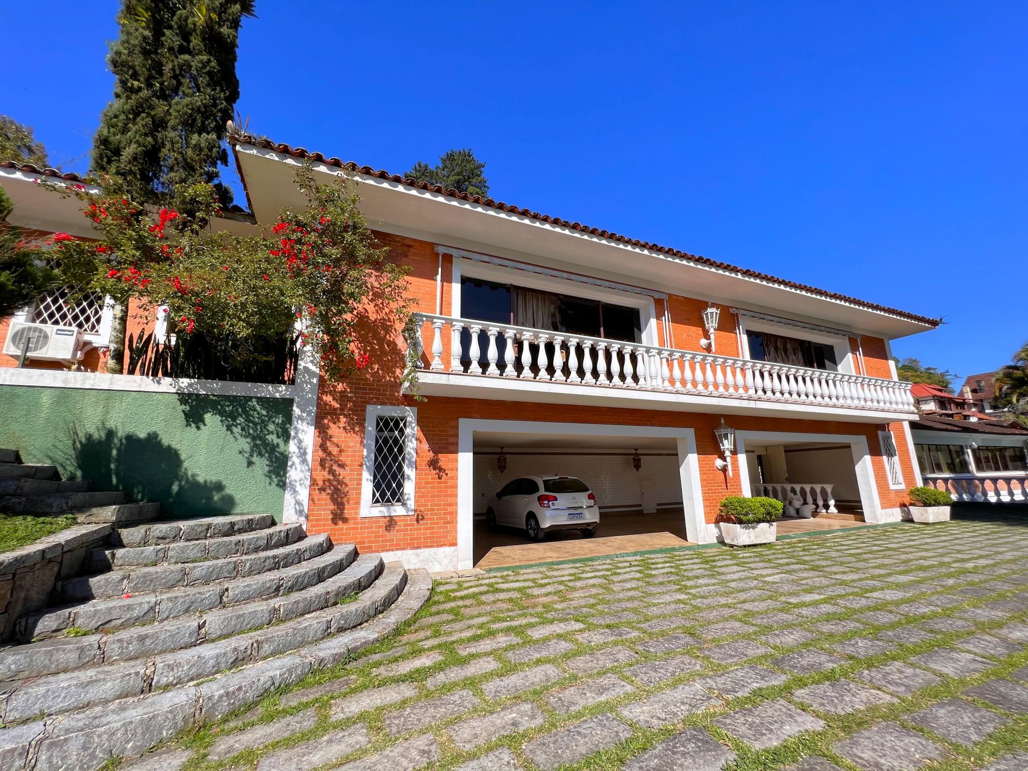 QUITANDINHA - Casa - CVQ006